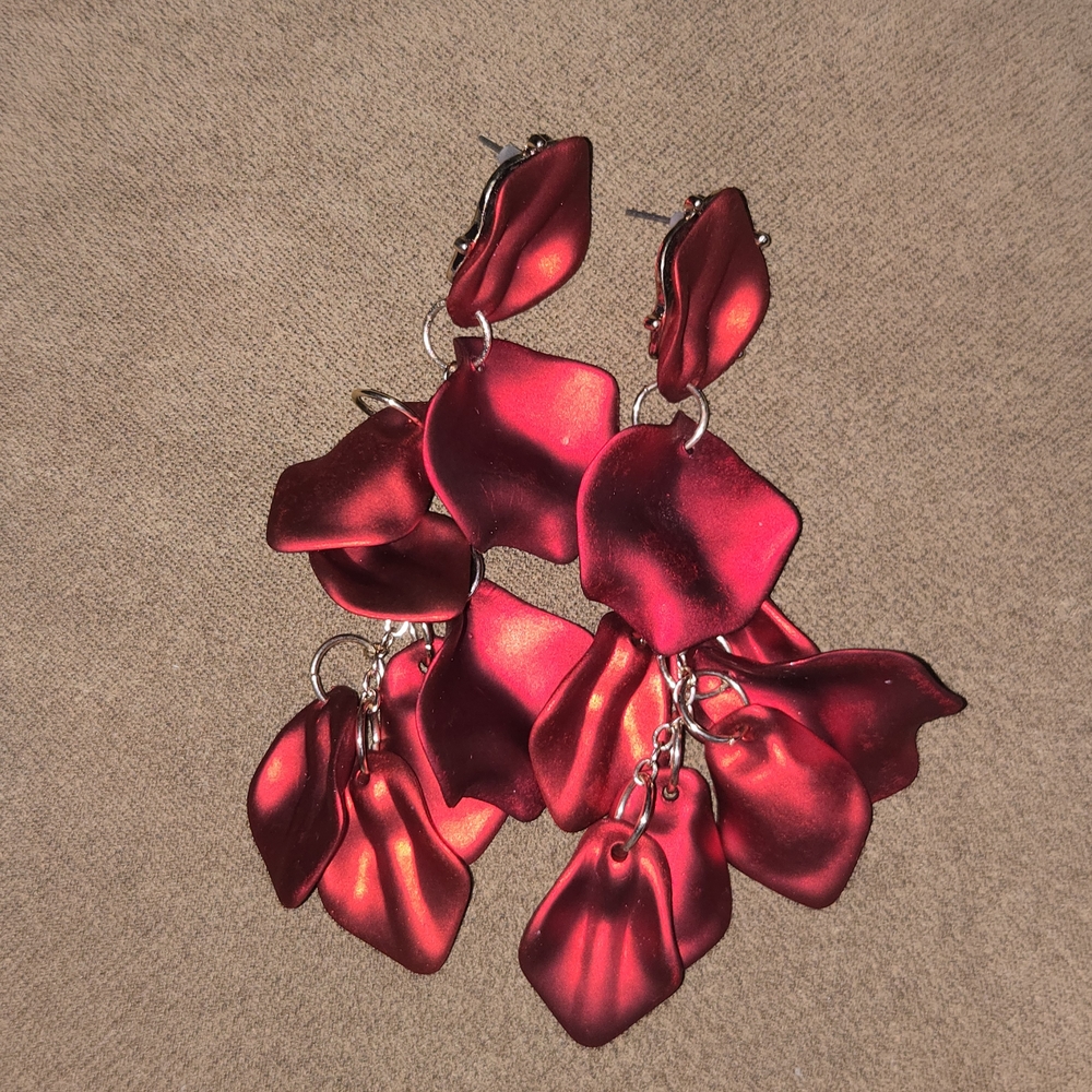 Chic Scarlet Petal Drop Earrings
